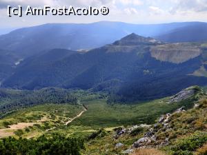 [P25] Vârful Pietrosul Călimanilor(2102m) cel mai înalt vârf vulcanic din M-ții Călimani și Vârful Negoiu Unguresc (2081m) » foto by Dana2008
 - 
<span class="allrVoted glyphicon glyphicon-heart hidden" id="av1180431"></span>
<a class="m-l-10 hidden" id="sv1180431" onclick="voting_Foto_DelVot(,1180431,21597)" role="button">șterge vot <span class="glyphicon glyphicon-remove"></span></a>
<a id="v91180431" class=" c-red"  onclick="voting_Foto_SetVot(1180431)" role="button"><span class="glyphicon glyphicon-heart-empty"></span> <b>LIKE</b> = Votează poza</a> <img class="hidden"  id="f1180431W9" src="/imagini/loader.gif" border="0" /><span class="AjErrMes hidden" id="e1180431ErM"></span>