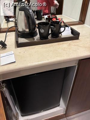 [P55] Hotel Jumeira Rotana,camera primită » foto by AZE
 - 
<span class="allrVoted glyphicon glyphicon-heart hidden" id="av1476444"></span>
<a class="m-l-10 hidden" id="sv1476444" onclick="voting_Foto_DelVot(,1476444,21612)" role="button">șterge vot <span class="glyphicon glyphicon-remove"></span></a>
<a id="v91476444" class=" c-red"  onclick="voting_Foto_SetVot(1476444)" role="button"><span class="glyphicon glyphicon-heart-empty"></span> <b>LIKE</b> = Votează poza</a> <img class="hidden"  id="f1476444W9" src="/imagini/loader.gif" border="0" /><span class="AjErrMes hidden" id="e1476444ErM"></span>