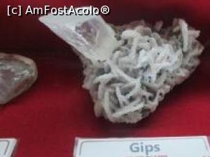 [P28] Mineral de gips » foto by Michi
 - 
<span class="allrVoted glyphicon glyphicon-heart hidden" id="av1349375"></span>
<a class="m-l-10 hidden" id="sv1349375" onclick="voting_Foto_DelVot(,1349375,21662)" role="button">șterge vot <span class="glyphicon glyphicon-remove"></span></a>
<a id="v91349375" class=" c-red"  onclick="voting_Foto_SetVot(1349375)" role="button"><span class="glyphicon glyphicon-heart-empty"></span> <b>LIKE</b> = Votează poza</a> <img class="hidden"  id="f1349375W9" src="/imagini/loader.gif" border="0" /><span class="AjErrMes hidden" id="e1349375ErM"></span>