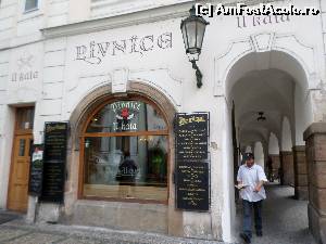 [P08] In Piata Orasului Vechi restaurantul frecventat de turisti pentru o bere si nu numai.  » foto by amero
 - 
<span class="allrVoted glyphicon glyphicon-heart hidden" id="av536626"></span>
<a class="m-l-10 hidden" id="sv536626" onclick="voting_Foto_DelVot(,536626,21773)" role="button">șterge vot <span class="glyphicon glyphicon-remove"></span></a>
<a id="v9536626" class=" c-red"  onclick="voting_Foto_SetVot(536626)" role="button"><span class="glyphicon glyphicon-heart-empty"></span> <b>LIKE</b> = Votează poza</a> <img class="hidden"  id="f536626W9" src="/imagini/loader.gif" border="0" /><span class="AjErrMes hidden" id="e536626ErM"></span>