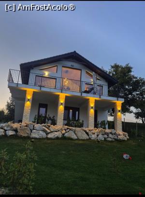 [P22] Cabana pe timp de noapte » foto by Opelantara
 - 
<span class="allrVoted glyphicon glyphicon-heart hidden" id="av1544830"></span>
<a class="m-l-10 hidden" id="sv1544830" onclick="voting_Foto_DelVot(,1544830,21783)" role="button">șterge vot <span class="glyphicon glyphicon-remove"></span></a>
<a id="v91544830" class=" c-red"  onclick="voting_Foto_SetVot(1544830)" role="button"><span class="glyphicon glyphicon-heart-empty"></span> <b>LIKE</b> = Votează poza</a> <img class="hidden"  id="f1544830W9" src="/imagini/loader.gif" border="0" /><span class="AjErrMes hidden" id="e1544830ErM"></span>