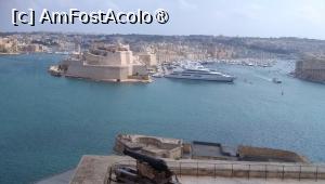 [P23] Vedere de la Saluting Battery spre Birgu și Fortul St. Angelo » foto by apolegio
 - 
<span class="allrVoted glyphicon glyphicon-heart hidden" id="av1483211"></span>
<a class="m-l-10 hidden" id="sv1483211" onclick="voting_Foto_DelVot(,1483211,21813)" role="button">șterge vot <span class="glyphicon glyphicon-remove"></span></a>
<a id="v91483211" class=" c-red"  onclick="voting_Foto_SetVot(1483211)" role="button"><span class="glyphicon glyphicon-heart-empty"></span> <b>LIKE</b> = Votează poza</a> <img class="hidden"  id="f1483211W9" src="/imagini/loader.gif" border="0" /><span class="AjErrMes hidden" id="e1483211ErM"></span>