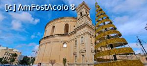 [P02] Rotunda din Mosta, vedere laterală » foto by irinad
 - 
<span class="allrVoted glyphicon glyphicon-heart hidden" id="av1513954"></span>
<a class="m-l-10 hidden" id="sv1513954" onclick="voting_Foto_DelVot(,1513954,21895)" role="button">șterge vot <span class="glyphicon glyphicon-remove"></span></a>
<a id="v91513954" class=" c-red"  onclick="voting_Foto_SetVot(1513954)" role="button"><span class="glyphicon glyphicon-heart-empty"></span> <b>LIKE</b> = Votează poza</a> <img class="hidden"  id="f1513954W9" src="/imagini/loader.gif" border="0" /><span class="AjErrMes hidden" id="e1513954ErM"></span>