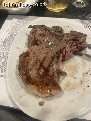 [P12] Catania- Trattoria del Cavaliere. Eu, consecvent, antricot de vită » foto by Yersinia Pestis
 - 
<span class="allrVoted glyphicon glyphicon-heart hidden" id="av1516761"></span>
<a class="m-l-10 hidden" id="sv1516761" onclick="voting_Foto_DelVot(,1516761,22049)" role="button">șterge vot <span class="glyphicon glyphicon-remove"></span></a>
<a id="v91516761" class=" c-red"  onclick="voting_Foto_SetVot(1516761)" role="button"><span class="glyphicon glyphicon-heart-empty"></span> <b>LIKE</b> = Votează poza</a> <img class="hidden"  id="f1516761W9" src="/imagini/loader.gif" border="0" /><span class="AjErrMes hidden" id="e1516761ErM"></span>