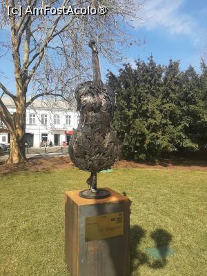 [P17] Cristina Dinu - Efemer » foto by adso
 - 
<span class="allrVoted glyphicon glyphicon-heart hidden" id="av1520896"></span>
<a class="m-l-10 hidden" id="sv1520896" onclick="voting_Foto_DelVot(,1520896,22163)" role="button">șterge vot <span class="glyphicon glyphicon-remove"></span></a>
<a id="v91520896" class=" c-red"  onclick="voting_Foto_SetVot(1520896)" role="button"><span class="glyphicon glyphicon-heart-empty"></span> <b>LIKE</b> = Votează poza</a> <img class="hidden"  id="f1520896W9" src="/imagini/loader.gif" border="0" /><span class="AjErrMes hidden" id="e1520896ErM"></span>