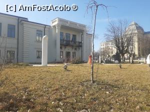 [P45] Casa Universitarilor » foto by adso
 - 
<span class="allrVoted glyphicon glyphicon-heart hidden" id="av1520924"></span>
<a class="m-l-10 hidden" id="sv1520924" onclick="voting_Foto_DelVot(,1520924,22163)" role="button">șterge vot <span class="glyphicon glyphicon-remove"></span></a>
<a id="v91520924" class=" c-red"  onclick="voting_Foto_SetVot(1520924)" role="button"><span class="glyphicon glyphicon-heart-empty"></span> <b>LIKE</b> = Votează poza</a> <img class="hidden"  id="f1520924W9" src="/imagini/loader.gif" border="0" /><span class="AjErrMes hidden" id="e1520924ErM"></span>