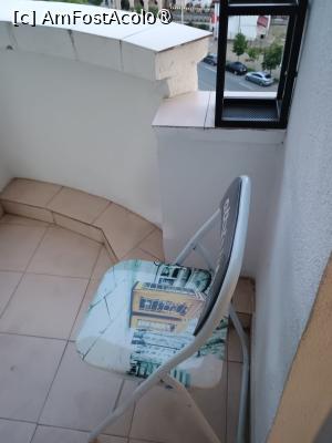[P23] Balconașul cu scaun » foto by Zoazore
 - 
<span class="allrVoted glyphicon glyphicon-heart hidden" id="av1489588"></span>
<a class="m-l-10 hidden" id="sv1489588" onclick="voting_Foto_DelVot(,1489588,22273)" role="button">șterge vot <span class="glyphicon glyphicon-remove"></span></a>
<a id="v91489588" class=" c-red"  onclick="voting_Foto_SetVot(1489588)" role="button"><span class="glyphicon glyphicon-heart-empty"></span> <b>LIKE</b> = Votează poza</a> <img class="hidden"  id="f1489588W9" src="/imagini/loader.gif" border="0" /><span class="AjErrMes hidden" id="e1489588ErM"></span>