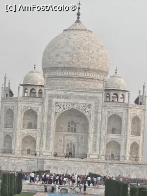 [P13] mausoleul Taj Mahal el e drept de fapt » foto by robert
 - 
<span class="allrVoted glyphicon glyphicon-heart hidden" id="av1465611"></span>
<a class="m-l-10 hidden" id="sv1465611" onclick="voting_Foto_DelVot(,1465611,22287)" role="button">șterge vot <span class="glyphicon glyphicon-remove"></span></a>
<a id="v91465611" class=" c-red"  onclick="voting_Foto_SetVot(1465611)" role="button"><span class="glyphicon glyphicon-heart-empty"></span> <b>LIKE</b> = Votează poza</a> <img class="hidden"  id="f1465611W9" src="/imagini/loader.gif" border="0" /><span class="AjErrMes hidden" id="e1465611ErM"></span>