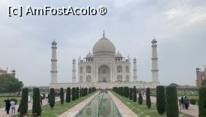 P01 [APR-2024] Taj Mahal