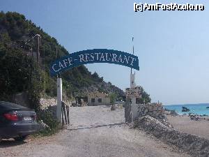 [P01] Cafe-restaurant Akroialy este situat in partea din stanga a plajei din Katisma,cand ajungi la mare. » foto by georgiana
 - 
<span class="allrVoted glyphicon glyphicon-heart hidden" id="av337794"></span>
<a class="m-l-10 hidden" id="sv337794" onclick="voting_Foto_DelVot(,337794,22298)" role="button">șterge vot <span class="glyphicon glyphicon-remove"></span></a>
<a id="v9337794" class=" c-red"  onclick="voting_Foto_SetVot(337794)" role="button"><span class="glyphicon glyphicon-heart-empty"></span> <b>LIKE</b> = Votează poza</a> <img class="hidden"  id="f337794W9" src="/imagini/loader.gif" border="0" /><span class="AjErrMes hidden" id="e337794ErM"></span>