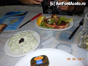 [P06] Nydri - Ionion Restaurant, caracatiţă friptă, tzatziki şi unt.  » foto by iulianic
 - 
<span class="allrVoted glyphicon glyphicon-heart hidden" id="av488768"></span>
<a class="m-l-10 hidden" id="sv488768" onclick="voting_Foto_DelVot(,488768,22299)" role="button">șterge vot <span class="glyphicon glyphicon-remove"></span></a>
<a id="v9488768" class=" c-red"  onclick="voting_Foto_SetVot(488768)" role="button"><span class="glyphicon glyphicon-heart-empty"></span> <b>LIKE</b> = Votează poza</a> <img class="hidden"  id="f488768W9" src="/imagini/loader.gif" border="0" /><span class="AjErrMes hidden" id="e488768ErM"></span>