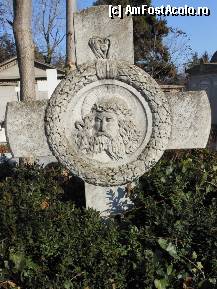 P30 [DEC-2011] Cimitirul Bellu - Monument funerar.