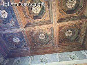 [P60] Sala cariatidelor » foto by Carmen Ion
 - 
<span class="allrVoted glyphicon glyphicon-heart hidden" id="av1547143"></span>
<a class="m-l-10 hidden" id="sv1547143" onclick="voting_Foto_DelVot(,1547143,22402)" role="button">șterge vot <span class="glyphicon glyphicon-remove"></span></a>
<a id="v91547143" class=" c-red"  onclick="voting_Foto_SetVot(1547143)" role="button"><span class="glyphicon glyphicon-heart-empty"></span> <b>LIKE</b> = Votează poza</a> <img class="hidden"  id="f1547143W9" src="/imagini/loader.gif" border="0" /><span class="AjErrMes hidden" id="e1547143ErM"></span>
