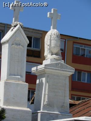 [P04] Oltenița - Monumentul soldaților ruși căzuți în Războiul Crimeii (1853-1856). » foto by iulianic
 - 
<span class="allrVoted glyphicon glyphicon-heart hidden" id="av1252331"></span>
<a class="m-l-10 hidden" id="sv1252331" onclick="voting_Foto_DelVot(,1252331,22428)" role="button">șterge vot <span class="glyphicon glyphicon-remove"></span></a>
<a id="v91252331" class=" c-red"  onclick="voting_Foto_SetVot(1252331)" role="button"><span class="glyphicon glyphicon-heart-empty"></span> <b>LIKE</b> = Votează poza</a> <img class="hidden"  id="f1252331W9" src="/imagini/loader.gif" border="0" /><span class="AjErrMes hidden" id="e1252331ErM"></span>