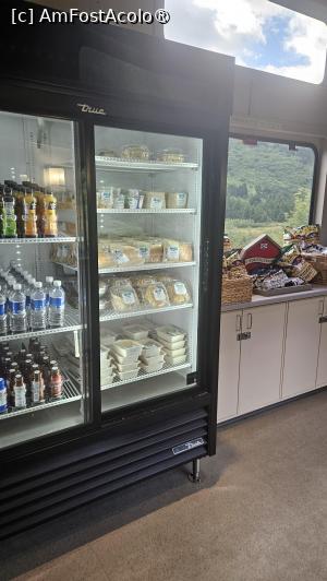 [P14] la barul din tren » foto by robert
 - 
<span class="allrVoted glyphicon glyphicon-heart hidden" id="av1510559"></span>
<a class="m-l-10 hidden" id="sv1510559" onclick="voting_Foto_DelVot(,1510559,22462)" role="button">șterge vot <span class="glyphicon glyphicon-remove"></span></a>
<a id="v91510559" class=" c-red"  onclick="voting_Foto_SetVot(1510559)" role="button"><span class="glyphicon glyphicon-heart-empty"></span> <b>LIKE</b> = Votează poza</a> <img class="hidden"  id="f1510559W9" src="/imagini/loader.gif" border="0" /><span class="AjErrMes hidden" id="e1510559ErM"></span>