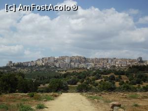 P01 [JUN-2017] Oraşul Agrigento văzut de la Valea Templelor