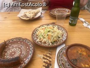 [P10] Restaurant Dobrevski . Parte din mâncarea de-am avut-o! Sincer, mi-era foame, rău, mi-am adus aminte târziu de fotografii » foto by Yersinia Pestis
 - 
<span class="allrVoted glyphicon glyphicon-heart hidden" id="av1548691"></span>
<a class="m-l-10 hidden" id="sv1548691" onclick="voting_Foto_DelVot(,1548691,22555)" role="button">șterge vot <span class="glyphicon glyphicon-remove"></span></a>
<a id="v91548691" class=" c-red"  onclick="voting_Foto_SetVot(1548691)" role="button"><span class="glyphicon glyphicon-heart-empty"></span> <b>LIKE</b> = Votează poza</a> <img class="hidden"  id="f1548691W9" src="/imagini/loader.gif" border="0" /><span class="AjErrMes hidden" id="e1548691ErM"></span>