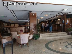 [P10] Imagine din holul principal, recepția » foto by laurand
 - 
<span class="allrVoted glyphicon glyphicon-heart hidden" id="av1507926"></span>
<a class="m-l-10 hidden" id="sv1507926" onclick="voting_Foto_DelVot(,1507926,22589)" role="button">șterge vot <span class="glyphicon glyphicon-remove"></span></a>
<a id="v91507926" class=" c-red"  onclick="voting_Foto_SetVot(1507926)" role="button"><span class="glyphicon glyphicon-heart-empty"></span> <b>LIKE</b> = Votează poza</a> <img class="hidden"  id="f1507926W9" src="/imagini/loader.gif" border="0" /><span class="AjErrMes hidden" id="e1507926ErM"></span>