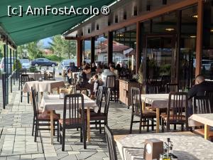 [P21] Ohrid, Restaurantul de la Stație, Terasa destul de plină » foto by mprofeanu
 - 
<span class="allrVoted glyphicon glyphicon-heart hidden" id="av1540129"></span>
<a class="m-l-10 hidden" id="sv1540129" onclick="voting_Foto_DelVot(,1540129,22630)" role="button">șterge vot <span class="glyphicon glyphicon-remove"></span></a>
<a id="v91540129" class=" c-red"  onclick="voting_Foto_SetVot(1540129)" role="button"><span class="glyphicon glyphicon-heart-empty"></span> <b>LIKE</b> = Votează poza</a> <img class="hidden"  id="f1540129W9" src="/imagini/loader.gif" border="0" /><span class="AjErrMes hidden" id="e1540129ErM"></span>