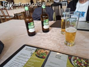 [P24] Ohrid, Restaurantul de la Stație, Masa noastră cu Bere Skopsko » foto by mprofeanu
 - 
<span class="allrVoted glyphicon glyphicon-heart hidden" id="av1540132"></span>
<a class="m-l-10 hidden" id="sv1540132" onclick="voting_Foto_DelVot(,1540132,22630)" role="button">șterge vot <span class="glyphicon glyphicon-remove"></span></a>
<a id="v91540132" class=" c-red"  onclick="voting_Foto_SetVot(1540132)" role="button"><span class="glyphicon glyphicon-heart-empty"></span> <b>LIKE</b> = Votează poza</a> <img class="hidden"  id="f1540132W9" src="/imagini/loader.gif" border="0" /><span class="AjErrMes hidden" id="e1540132ErM"></span>