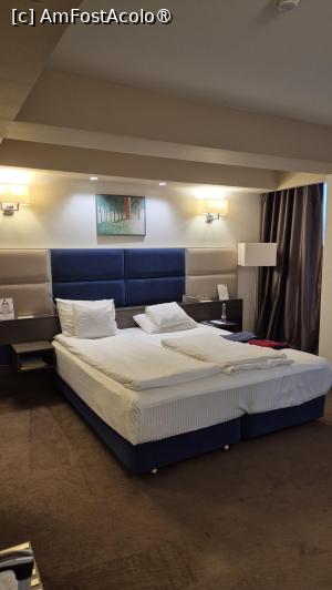 [P11] Hotel Belfort - prin cameră » foto by ANILU
 - 
<span class="allrVoted glyphicon glyphicon-heart hidden" id="av1541952"></span>
<a class="m-l-10 hidden" id="sv1541952" onclick="voting_Foto_DelVot(,1541952,22780)" role="button">șterge vot <span class="glyphicon glyphicon-remove"></span></a>
<a id="v91541952" class=" c-red"  onclick="voting_Foto_SetVot(1541952)" role="button"><span class="glyphicon glyphicon-heart-empty"></span> <b>LIKE</b> = Votează poza</a> <img class="hidden"  id="f1541952W9" src="/imagini/loader.gif" border="0" /><span class="AjErrMes hidden" id="e1541952ErM"></span>