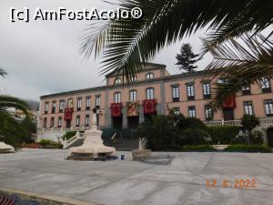 P03 [APR-2022] Plaza del Ayuntamiento şi Ayuntamiento, vedere frontală