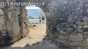 [P08] Poarta spre mare, din perioada elenistica » foto by raducondurache
 - 
<span class="allrVoted glyphicon glyphicon-heart hidden" id="av1496172"></span>
<a class="m-l-10 hidden" id="sv1496172" onclick="voting_Foto_DelVot(,1496172,22820)" role="button">șterge vot <span class="glyphicon glyphicon-remove"></span></a>
<a id="v91496172" class=" c-red"  onclick="voting_Foto_SetVot(1496172)" role="button"><span class="glyphicon glyphicon-heart-empty"></span> <b>LIKE</b> = Votează poza</a> <img class="hidden"  id="f1496172W9" src="/imagini/loader.gif" border="0" /><span class="AjErrMes hidden" id="e1496172ErM"></span>