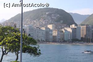 [P38] Rio de Janeiro, Plaja Copacabana și, sus, Favelas văzute din Forte de Copacabana, poză mărită » foto by mprofeanu
 - 
<span class="allrVoted glyphicon glyphicon-heart hidden" id="av1050187"></span>
<a class="m-l-10 hidden" id="sv1050187" onclick="voting_Foto_DelVot(,1050187,22921)" role="button">șterge vot <span class="glyphicon glyphicon-remove"></span></a>
<a id="v91050187" class=" c-red"  onclick="voting_Foto_SetVot(1050187)" role="button"><span class="glyphicon glyphicon-heart-empty"></span> <b>LIKE</b> = Votează poza</a> <img class="hidden"  id="f1050187W9" src="/imagini/loader.gif" border="0" /><span class="AjErrMes hidden" id="e1050187ErM"></span>