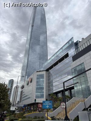 [P15] Costanera Tower Santiago » foto by AZE
 - 
<span class="allrVoted glyphicon glyphicon-heart hidden" id="av1522354"></span>
<a class="m-l-10 hidden" id="sv1522354" onclick="voting_Foto_DelVot(,1522354,22921)" role="button">șterge vot <span class="glyphicon glyphicon-remove"></span></a>
<a id="v91522354" class=" c-red"  onclick="voting_Foto_SetVot(1522354)" role="button"><span class="glyphicon glyphicon-heart-empty"></span> <b>LIKE</b> = Votează poza</a> <img class="hidden"  id="f1522354W9" src="/imagini/loader.gif" border="0" /><span class="AjErrMes hidden" id="e1522354ErM"></span>