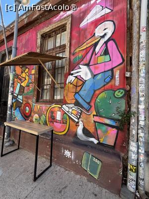 [P21] Picturi în Valparaiso » foto by AZE
 - 
<span class="allrVoted glyphicon glyphicon-heart hidden" id="av1522360"></span>
<a class="m-l-10 hidden" id="sv1522360" onclick="voting_Foto_DelVot(,1522360,22921)" role="button">șterge vot <span class="glyphicon glyphicon-remove"></span></a>
<a id="v91522360" class=" c-red"  onclick="voting_Foto_SetVot(1522360)" role="button"><span class="glyphicon glyphicon-heart-empty"></span> <b>LIKE</b> = Votează poza</a> <img class="hidden"  id="f1522360W9" src="/imagini/loader.gif" border="0" /><span class="AjErrMes hidden" id="e1522360ErM"></span>