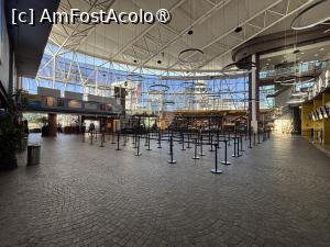 [P47] Terminalul ferry Bouquebus » foto by AZE
 - 
<span class="allrVoted glyphicon glyphicon-heart hidden" id="av1522945"></span>
<a class="m-l-10 hidden" id="sv1522945" onclick="voting_Foto_DelVot(,1522945,22921)" role="button">șterge vot <span class="glyphicon glyphicon-remove"></span></a>
<a id="v91522945" class=" c-red"  onclick="voting_Foto_SetVot(1522945)" role="button"><span class="glyphicon glyphicon-heart-empty"></span> <b>LIKE</b> = Votează poza</a> <img class="hidden"  id="f1522945W9" src="/imagini/loader.gif" border="0" /><span class="AjErrMes hidden" id="e1522945ErM"></span>