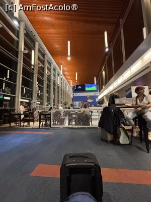 [P57] Aeroport Buenos Aires » foto by AZE
 - 
<span class="allrVoted glyphicon glyphicon-heart hidden" id="av1522955"></span>
<a class="m-l-10 hidden" id="sv1522955" onclick="voting_Foto_DelVot(,1522955,22921)" role="button">șterge vot <span class="glyphicon glyphicon-remove"></span></a>
<a id="v91522955" class=" c-red"  onclick="voting_Foto_SetVot(1522955)" role="button"><span class="glyphicon glyphicon-heart-empty"></span> <b>LIKE</b> = Votează poza</a> <img class="hidden"  id="f1522955W9" src="/imagini/loader.gif" border="0" /><span class="AjErrMes hidden" id="e1522955ErM"></span>