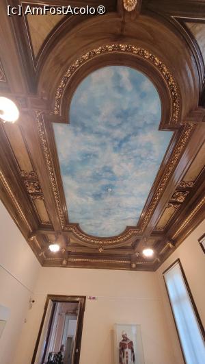 [P02] Palatul Jean Mihail - Muzeul de Arta din Craiova » foto by vlado2
 - 
<span class="allrVoted glyphicon glyphicon-heart hidden" id="av1524937"></span>
<a class="m-l-10 hidden" id="sv1524937" onclick="voting_Foto_DelVot(,1524937,22988)" role="button">șterge vot <span class="glyphicon glyphicon-remove"></span></a>
<a id="v91524937" class=" c-red"  onclick="voting_Foto_SetVot(1524937)" role="button"><span class="glyphicon glyphicon-heart-empty"></span> <b>LIKE</b> = Votează poza</a> <img class="hidden"  id="f1524937W9" src="/imagini/loader.gif" border="0" /><span class="AjErrMes hidden" id="e1524937ErM"></span>