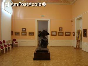P10 [JUN-2017] Sala cu picturile lui Nicolae Grigorescu... bogat reprezentat in muzeul de arta. 