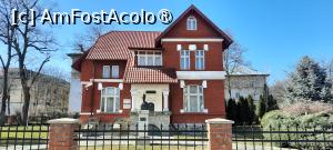 [P08] Bârlad, Casa Roșie -  Centrul Cultural „MIHAI EMINESCU”, gazda unei Colecții de volume, fotocopii după manuscrise, reviste literare, dedicată marelui poet » foto by mprofeanu
 - 
<span class="allrVoted glyphicon glyphicon-heart hidden" id="av1477857"></span>
<a class="m-l-10 hidden" id="sv1477857" onclick="voting_Foto_DelVot(,1477857,23117)" role="button">șterge vot <span class="glyphicon glyphicon-remove"></span></a>
<a id="v91477857" class=" c-red"  onclick="voting_Foto_SetVot(1477857)" role="button"><span class="glyphicon glyphicon-heart-empty"></span> <b>LIKE</b> = Votează poza</a> <img class="hidden"  id="f1477857W9" src="/imagini/loader.gif" border="0" /><span class="AjErrMes hidden" id="e1477857ErM"></span>