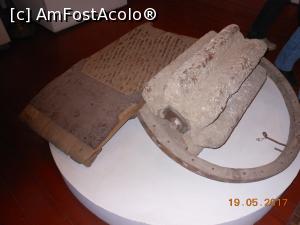 [P19] Beșalma - Muzeul Național Găgăuz de Istorie și Etnografie. Obiecte folosite la măcinarea cerealelor.  » foto by iulianic
 - 
<span class="allrVoted glyphicon glyphicon-heart hidden" id="av857418"></span>
<a class="m-l-10 hidden" id="sv857418" onclick="voting_Foto_DelVot(,857418,23208)" role="button">șterge vot <span class="glyphicon glyphicon-remove"></span></a>
<a id="v9857418" class=" c-red"  onclick="voting_Foto_SetVot(857418)" role="button"><span class="glyphicon glyphicon-heart-empty"></span> <b>LIKE</b> = Votează poza</a> <img class="hidden"  id="f857418W9" src="/imagini/loader.gif" border="0" /><span class="AjErrMes hidden" id="e857418ErM"></span>