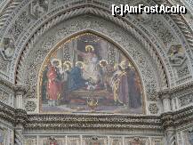 [P10] Florenta - Basilica di Santa Maria del Fiore  - mozaic pe fatada desupra unei usi » foto by Diaura*
 - 
<span class="allrVoted glyphicon glyphicon-heart hidden" id="av138967"></span>
<a class="m-l-10 hidden" id="sv138967" onclick="voting_Foto_DelVot(,138967,23273)" role="button">șterge vot <span class="glyphicon glyphicon-remove"></span></a>
<a id="v9138967" class=" c-red"  onclick="voting_Foto_SetVot(138967)" role="button"><span class="glyphicon glyphicon-heart-empty"></span> <b>LIKE</b> = Votează poza</a> <img class="hidden"  id="f138967W9" src="/imagini/loader.gif" border="0" /><span class="AjErrMes hidden" id="e138967ErM"></span>