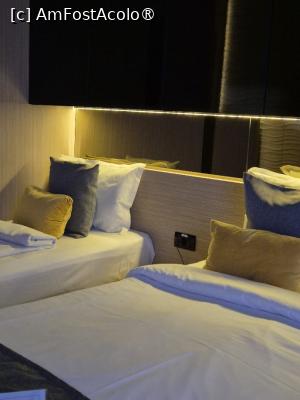 [P02] cele două paturi și dulapurile de deasupra lor » foto by adrianaglogo
 - 
<span class="allrVoted glyphicon glyphicon-heart hidden" id="av1515756"></span>
<a class="m-l-10 hidden" id="sv1515756" onclick="voting_Foto_DelVot(,1515756,23291)" role="button">șterge vot <span class="glyphicon glyphicon-remove"></span></a>
<a id="v91515756" class=" c-red"  onclick="voting_Foto_SetVot(1515756)" role="button"><span class="glyphicon glyphicon-heart-empty"></span> <b>LIKE</b> = Votează poza</a> <img class="hidden"  id="f1515756W9" src="/imagini/loader.gif" border="0" /><span class="AjErrMes hidden" id="e1515756ErM"></span>