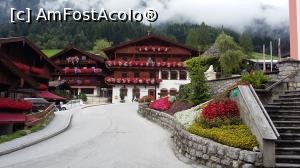 P20 [AUG-2016] Altă stradă din satul alpin Alpbach, Tirol, Austria. 
