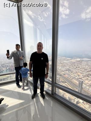 [P18] Burj Khalifa,eu pe acolo (alții poartă costum ,eu ca la lucru....) » foto by AZE
 - 
<span class="allrVoted glyphicon glyphicon-heart hidden" id="av1481398"></span>
<a class="m-l-10 hidden" id="sv1481398" onclick="voting_Foto_DelVot(,1481398,23380)" role="button">șterge vot <span class="glyphicon glyphicon-remove"></span></a>
<a id="v91481398" class=" c-red"  onclick="voting_Foto_SetVot(1481398)" role="button"><span class="glyphicon glyphicon-heart-empty"></span> <b>LIKE</b> = Votează poza</a> <img class="hidden"  id="f1481398W9" src="/imagini/loader.gif" border="0" /><span class="AjErrMes hidden" id="e1481398ErM"></span>