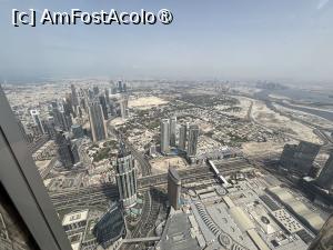 [P38] Burj Khalifa,vedere din turn » foto by AZE
 - 
<span class="allrVoted glyphicon glyphicon-heart hidden" id="av1481431"></span>
<a class="m-l-10 hidden" id="sv1481431" onclick="voting_Foto_DelVot(,1481431,23380)" role="button">șterge vot <span class="glyphicon glyphicon-remove"></span></a>
<a id="v91481431" class=" c-red"  onclick="voting_Foto_SetVot(1481431)" role="button"><span class="glyphicon glyphicon-heart-empty"></span> <b>LIKE</b> = Votează poza</a> <img class="hidden"  id="f1481431W9" src="/imagini/loader.gif" border="0" /><span class="AjErrMes hidden" id="e1481431ErM"></span>