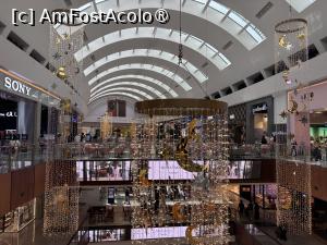 [P51] Dubai Mall » foto by AZE
 - 
<span class="allrVoted glyphicon glyphicon-heart hidden" id="av1482169"></span>
<a class="m-l-10 hidden" id="sv1482169" onclick="voting_Foto_DelVot(,1482169,23380)" role="button">șterge vot <span class="glyphicon glyphicon-remove"></span></a>
<a id="v91482169" class=" c-red"  onclick="voting_Foto_SetVot(1482169)" role="button"><span class="glyphicon glyphicon-heart-empty"></span> <b>LIKE</b> = Votează poza</a> <img class="hidden"  id="f1482169W9" src="/imagini/loader.gif" border="0" /><span class="AjErrMes hidden" id="e1482169ErM"></span>