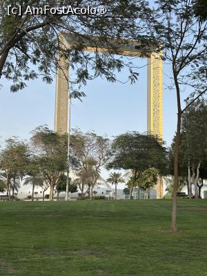 [P02] Dubai Frame,o ramă foto uriașă » foto by AZE
 - 
<span class="allrVoted glyphicon glyphicon-heart hidden" id="av1485311"></span>
<a class="m-l-10 hidden" id="sv1485311" onclick="voting_Foto_DelVot(,1485311,23380)" role="button">șterge vot <span class="glyphicon glyphicon-remove"></span></a>
<a id="v91485311" class=" c-red"  onclick="voting_Foto_SetVot(1485311)" role="button"><span class="glyphicon glyphicon-heart-empty"></span> <b>LIKE</b> = Votează poza</a> <img class="hidden"  id="f1485311W9" src="/imagini/loader.gif" border="0" /><span class="AjErrMes hidden" id="e1485311ErM"></span>