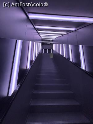 [P57] Museum of the Future Dubai,scări » foto by AZE
 - 
<span class="allrVoted glyphicon glyphicon-heart hidden" id="av1486874"></span>
<a class="m-l-10 hidden" id="sv1486874" onclick="voting_Foto_DelVot(,1486874,23380)" role="button">șterge vot <span class="glyphicon glyphicon-remove"></span></a>
<a id="v91486874" class=" c-red"  onclick="voting_Foto_SetVot(1486874)" role="button"><span class="glyphicon glyphicon-heart-empty"></span> <b>LIKE</b> = Votează poza</a> <img class="hidden"  id="f1486874W9" src="/imagini/loader.gif" border="0" /><span class="AjErrMes hidden" id="e1486874ErM"></span>
