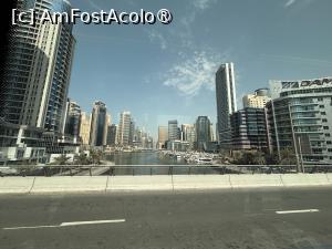 [P35] Dubai Marina,poză făcută din tramvai,aici ne aflăm pe podul de deasupra canalului navigabil » foto by AZE
 - 
<span class="allrVoted glyphicon glyphicon-heart hidden" id="av1491642"></span>
<a class="m-l-10 hidden" id="sv1491642" onclick="voting_Foto_DelVot(,1491642,23380)" role="button">șterge vot <span class="glyphicon glyphicon-remove"></span></a>
<a id="v91491642" class=" c-red"  onclick="voting_Foto_SetVot(1491642)" role="button"><span class="glyphicon glyphicon-heart-empty"></span> <b>LIKE</b> = Votează poza</a> <img class="hidden"  id="f1491642W9" src="/imagini/loader.gif" border="0" /><span class="AjErrMes hidden" id="e1491642ErM"></span>