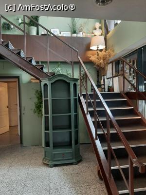 [P14] Cafeneaua Literară » foto by adso
 - 
<span class="allrVoted glyphicon glyphicon-heart hidden" id="av1524318"></span>
<a class="m-l-10 hidden" id="sv1524318" onclick="voting_Foto_DelVot(,1524318,23459)" role="button">șterge vot <span class="glyphicon glyphicon-remove"></span></a>
<a id="v91524318" class=" c-red"  onclick="voting_Foto_SetVot(1524318)" role="button"><span class="glyphicon glyphicon-heart-empty"></span> <b>LIKE</b> = Votează poza</a> <img class="hidden"  id="f1524318W9" src="/imagini/loader.gif" border="0" /><span class="AjErrMes hidden" id="e1524318ErM"></span>