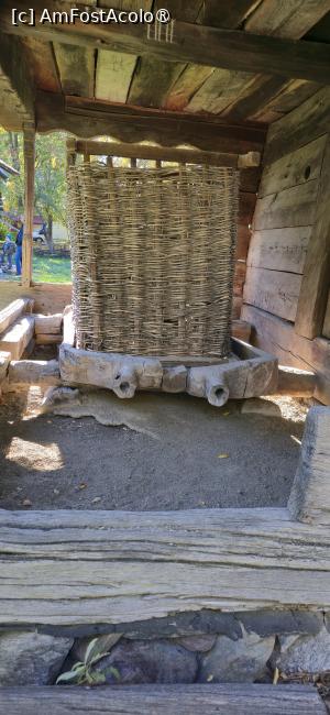 [P63] 63. Unele gospodării dispun și de echipamentele specifice. » foto by msnd
 - 
<span class="allrVoted glyphicon glyphicon-heart hidden" id="av1508961"></span>
<a class="m-l-10 hidden" id="sv1508961" onclick="voting_Foto_DelVot(,1508961,23475)" role="button">șterge vot <span class="glyphicon glyphicon-remove"></span></a>
<a id="v91508961" class=" c-red"  onclick="voting_Foto_SetVot(1508961)" role="button"><span class="glyphicon glyphicon-heart-empty"></span> <b>LIKE</b> = Votează poza</a> <img class="hidden"  id="f1508961W9" src="/imagini/loader.gif" border="0" /><span class="AjErrMes hidden" id="e1508961ErM"></span>