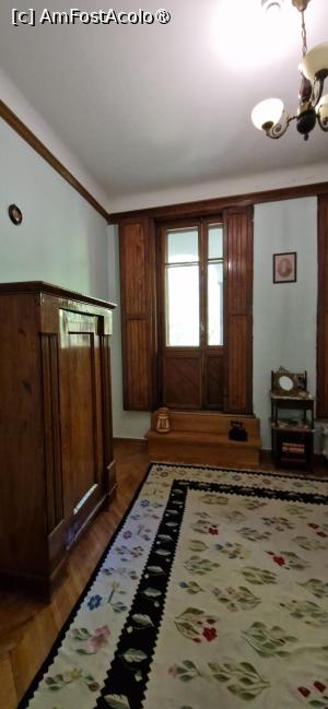 [P29] 29. Mobilă in dormitor; covorul este din zona Olteniei. » foto by doinafil
 - 
<span class="allrVoted glyphicon glyphicon-heart hidden" id="av1504267"></span>
<a class="m-l-10 hidden" id="sv1504267" onclick="voting_Foto_DelVot(,1504267,23475)" role="button">șterge vot <span class="glyphicon glyphicon-remove"></span></a>
<a id="v91504267" class=" c-red"  onclick="voting_Foto_SetVot(1504267)" role="button"><span class="glyphicon glyphicon-heart-empty"></span> <b>LIKE</b> = Votează poza</a> <img class="hidden"  id="f1504267W9" src="/imagini/loader.gif" border="0" /><span class="AjErrMes hidden" id="e1504267ErM"></span>