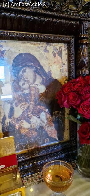 [P58] 58. Icoană veche, în biserică. » foto by doinafil
 - 
<span class="allrVoted glyphicon glyphicon-heart hidden" id="av1504296"></span>
<a class="m-l-10 hidden" id="sv1504296" onclick="voting_Foto_DelVot(,1504296,23475)" role="button">șterge vot <span class="glyphicon glyphicon-remove"></span></a>
<a id="v91504296" class=" c-red"  onclick="voting_Foto_SetVot(1504296)" role="button"><span class="glyphicon glyphicon-heart-empty"></span> <b>LIKE</b> = Votează poza</a> <img class="hidden"  id="f1504296W9" src="/imagini/loader.gif" border="0" /><span class="AjErrMes hidden" id="e1504296ErM"></span>