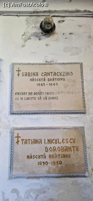 [P61] 61. În criptă. » foto by doinafil
 - 
<span class="allrVoted glyphicon glyphicon-heart hidden" id="av1504299"></span>
<a class="m-l-10 hidden" id="sv1504299" onclick="voting_Foto_DelVot(,1504299,23475)" role="button">șterge vot <span class="glyphicon glyphicon-remove"></span></a>
<a id="v91504299" class=" c-red"  onclick="voting_Foto_SetVot(1504299)" role="button"><span class="glyphicon glyphicon-heart-empty"></span> <b>LIKE</b> = Votează poza</a> <img class="hidden"  id="f1504299W9" src="/imagini/loader.gif" border="0" /><span class="AjErrMes hidden" id="e1504299ErM"></span>